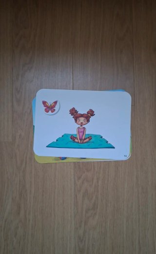 Cuento kamishibai: Yogashibai family
