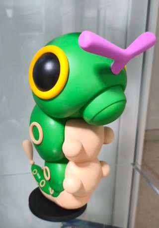 Figura Pokémon Caterpie 3D 30 cm