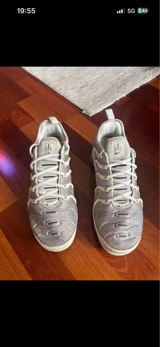 Nike Air Vapormax Gris y Blanco