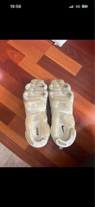 Nike Air Vapormax Gris y Blanco