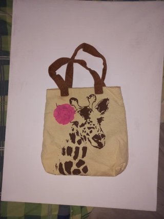 Bolso de Lona con Estampado de Jirafa.