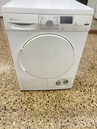 SECADORA MARCA BALAY 7kg