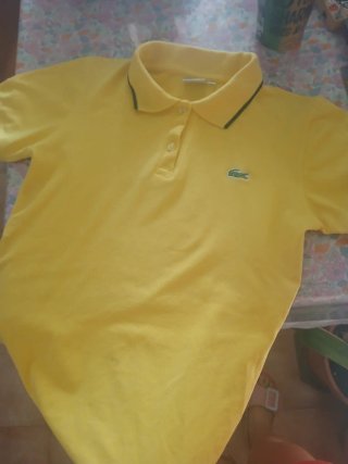 Polo Lacoste Amarillo, xl de niño (talla S mujer)