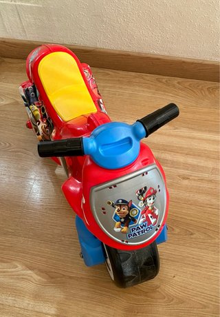 Moto Correpasillos Injusa Paw Patrol