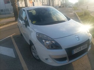 Renault Scenic 2011