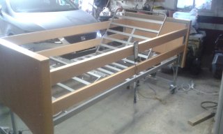 Cama Articulada con Barreras y Mando