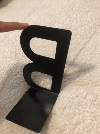 Separador de libros letra B