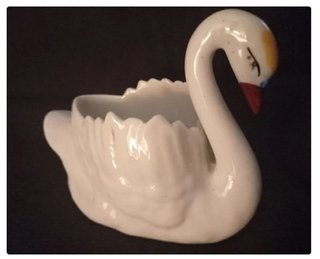 Figura de Cisne en Porcelana