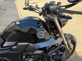 Moto Zontes Adventure Naked Negra/Gris