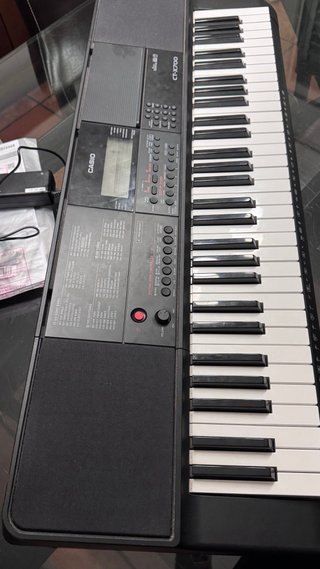 Teclado Casio CT-X700