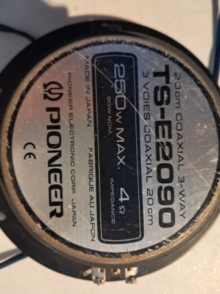 Altavoces Pioneer y Etapa de Potencia Kenwood