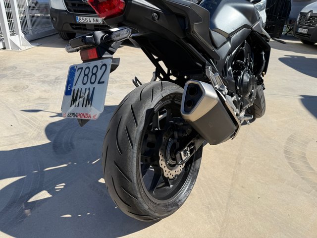 Honda CB750 Hornet A2 (2023)