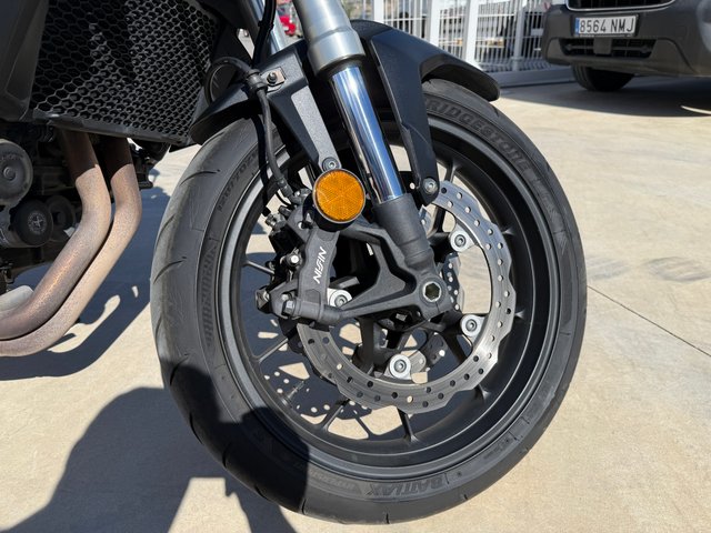Honda CB750 Hornet A2 (2023)