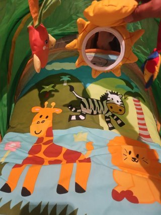 Manta de actividades para bebés