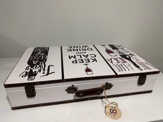 Maleta de piel para 6 botellas de vino marca Buar