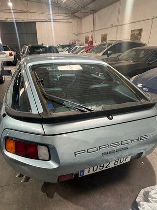 Porsche 928 S 1981