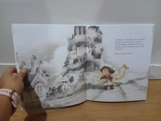 Libros infantiles  ¿Qué haces con...