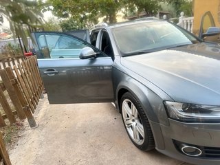 Audi A4 Allroad 2015