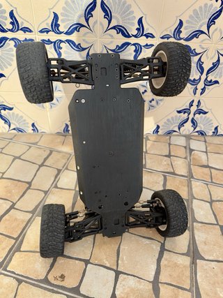 Chassi RC 1/10 - Ler descrição