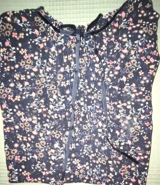 Blusa de Flores Negra Talla M