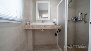 Casa adosada en venta en Parque Victoria Eugenia en Málaga