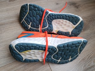 Zapatillas New Balance Fresh Foam EVOZ Naranja T43
