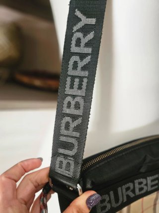 Borsa Burberry tracolla nera e beige