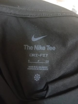 Camiseta Nike Negra