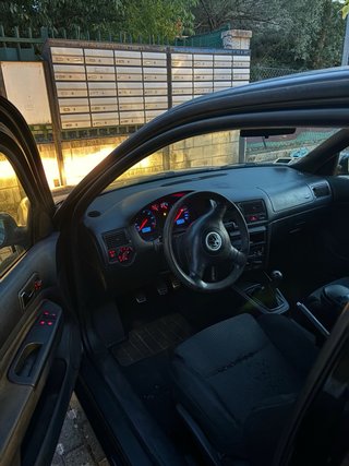 Volkswagen Golf 2000