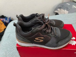 Zapatillas Skechers Mujer Talla 38 Gris/Dorado