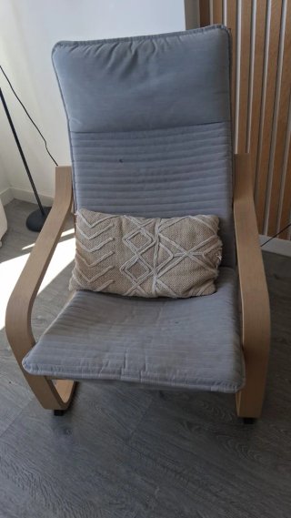 Sillón de tela y madera Ikea