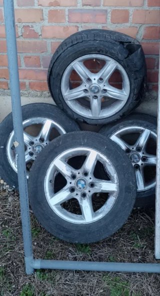 Llantas BMW 15 pulgadas (2 unidades)