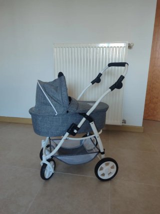 Carrito de juguete 2 en 1. Combi silla y capazo.