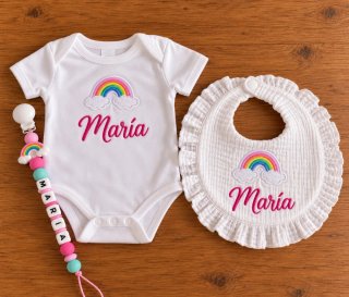 Conjunto bebé: body, babero y chupetero