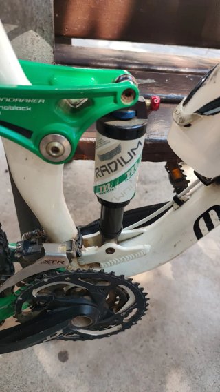 Mondraker Factor LSR 2.4