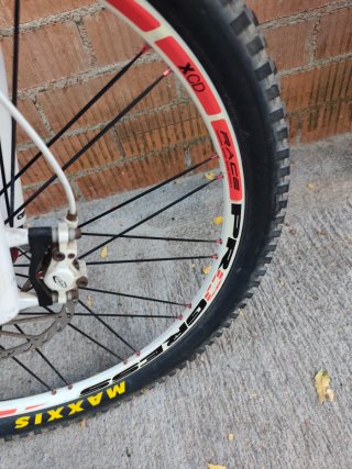 Mondraker Factor LSR 2.4