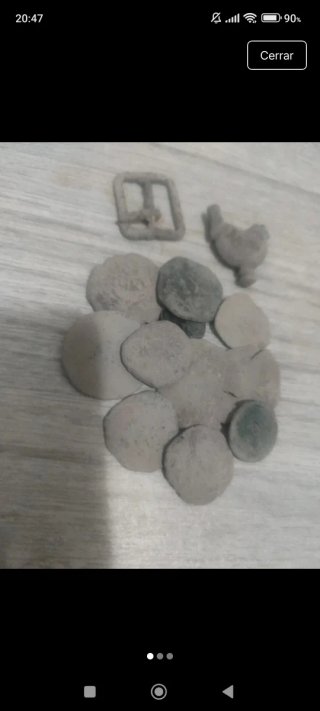 Lote de piezas metálicas antiguas