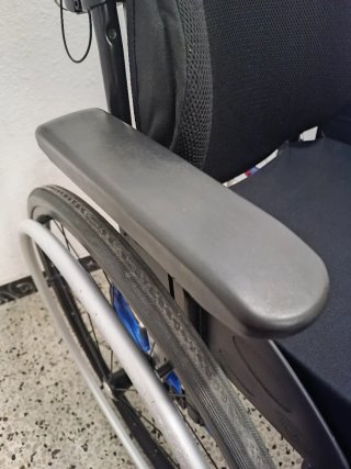 Silla de ruedas infantil