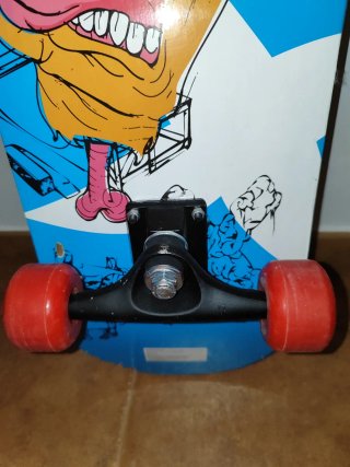 Skate Completo Tijuana (Mano / Ruedas Rojas)