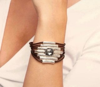 Pulsera de la marca UNO DE 50, modelo Attached.