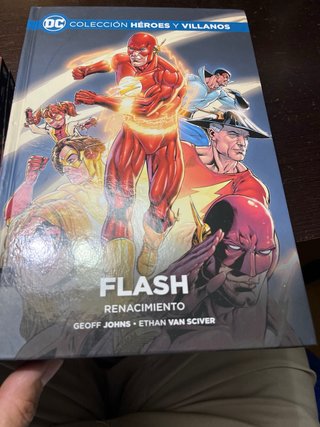Colección DC comics heroes y villanos.