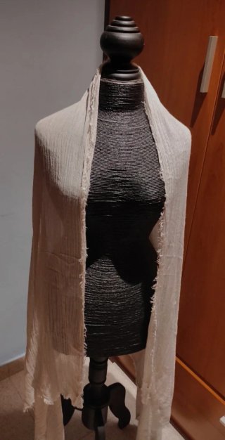 Pañuelo gasa gris claro 210x110 cm