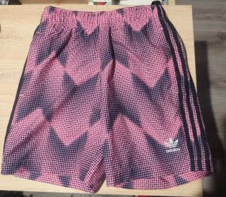 Bañador Adidas rosa y negro sin etiqueta