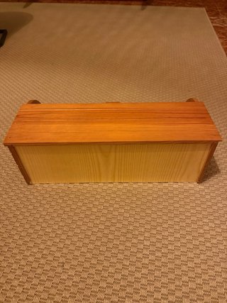 Panera de Madera con Persiana