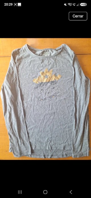 Camiseta manga larga Kiabi gris con corona