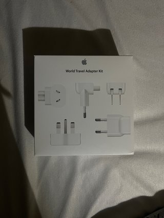 Apple World Travel Adapter Kit