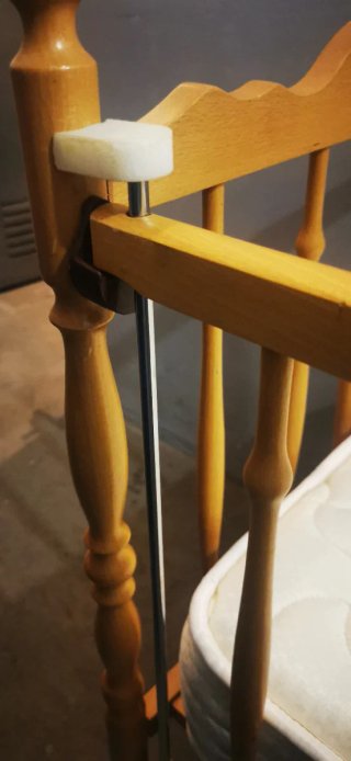 Cuna de madera Jané. Colchon de 120 mm