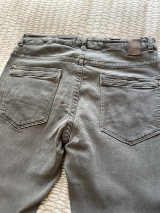 Original camiseta VANS chico+ regalo pantalón Zara