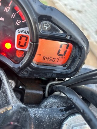 Suzuki Gladius