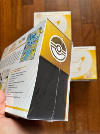 Cajas de Entrenador Élite Pokémon Celebraciones